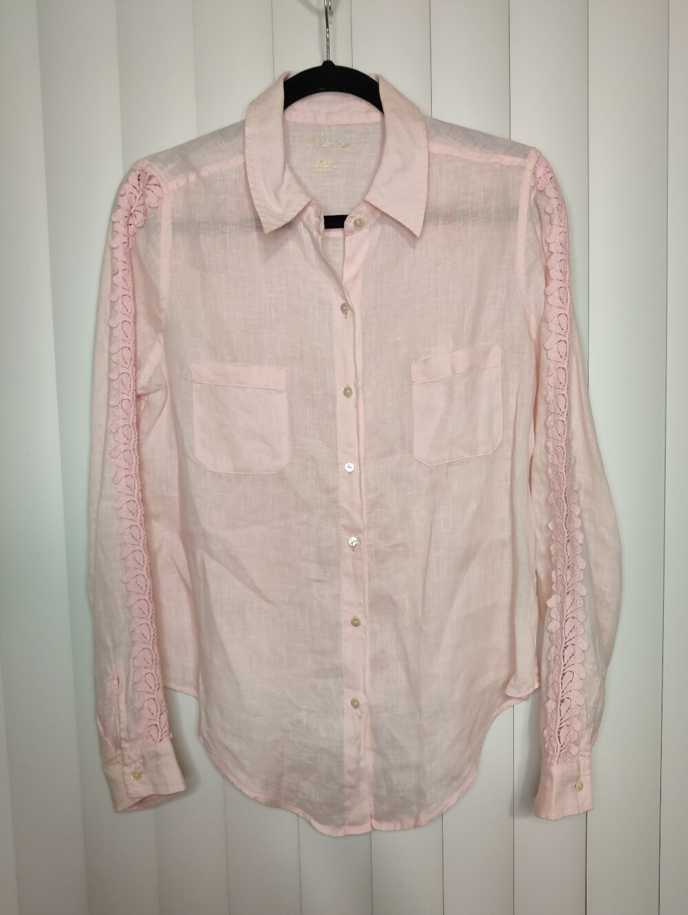 Lilly Pulitzer Pale Pink Linen Button-Down Shirt with Lace Trim